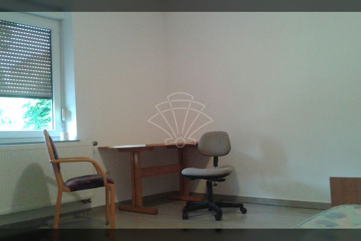 Stan u zgradi, Najam, Rijeka, Zapad