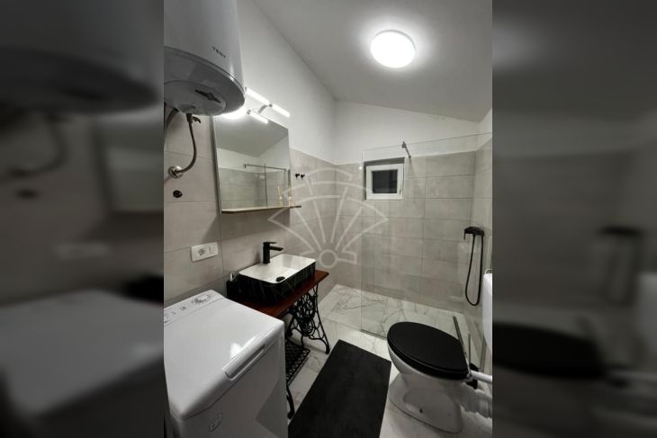 Apartmanska kuća, Prodaja, Malinska-dubašnica, Oštrobradić Apartmanska kuća, Prodaja, Malinska-dubašnica, Oštrobradić