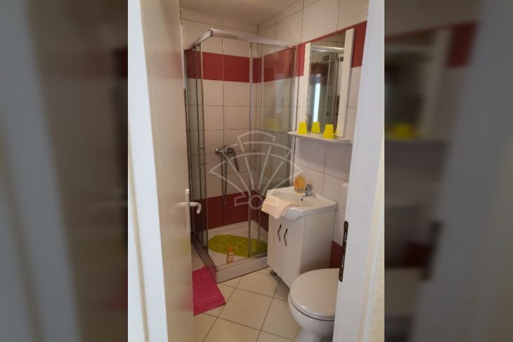 Stan u starijoj zgradi, Prodaja, Rovinj, Rovinj