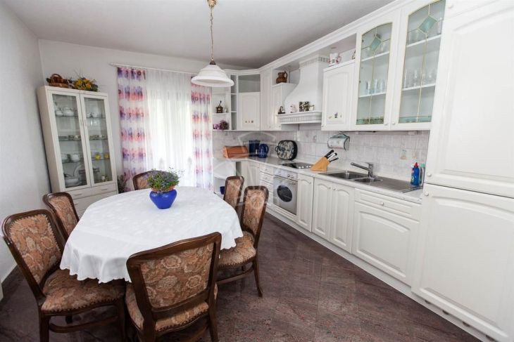 Obiteljska kuća, Prodaja, Crikvenica, Crikvenica Obiteljska kuća, Prodaja, Crikvenica, Crikvenica