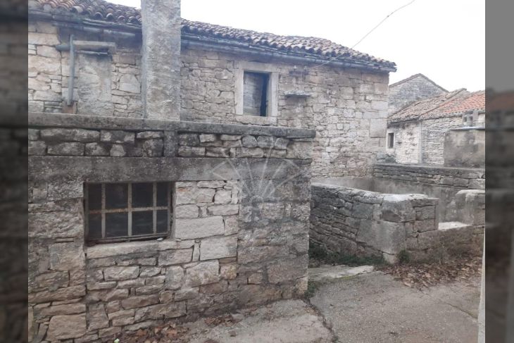 Kamena kuća, Prodaja, Svetvinčenat, Svetvinčenat
