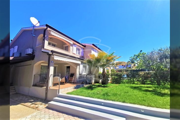 Dvojna kuća, Prodaja, Poreč, Kukci Dvojna kuća, Prodaja, Poreč, Kukci