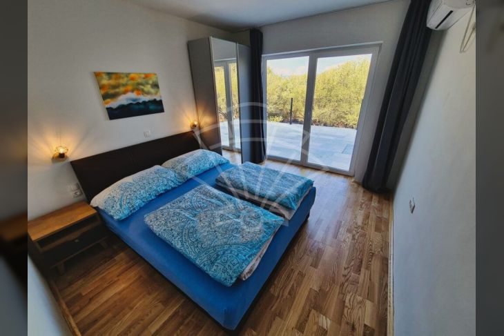 Vila, Prodaja, Raša, Ravni Vila, Prodaja, Raša, Ravni