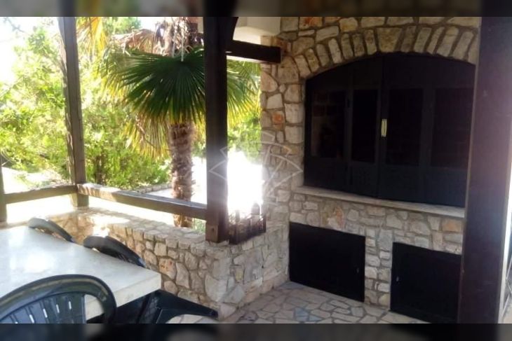 Samostojeća kuća, Prodaja, Poreč, Kukci