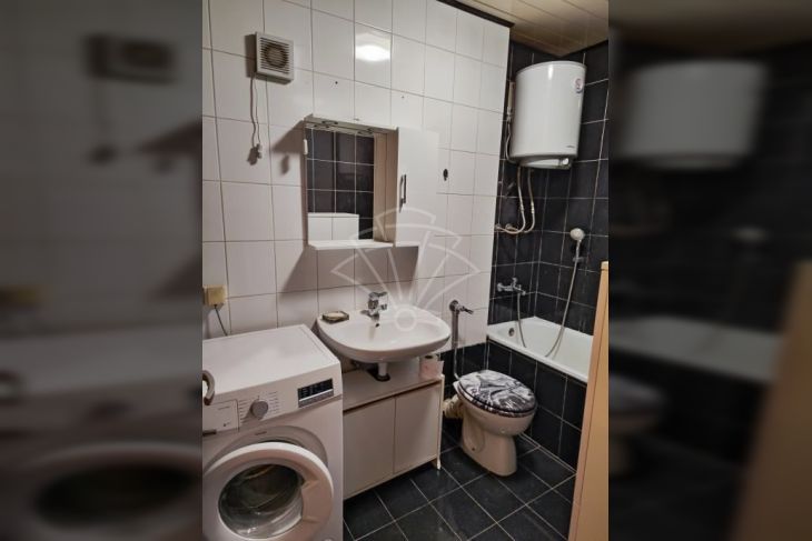 Stan u zgradi, Najam, Rijeka, Sjever Stan u zgradi, Najam, Rijeka, Sjever