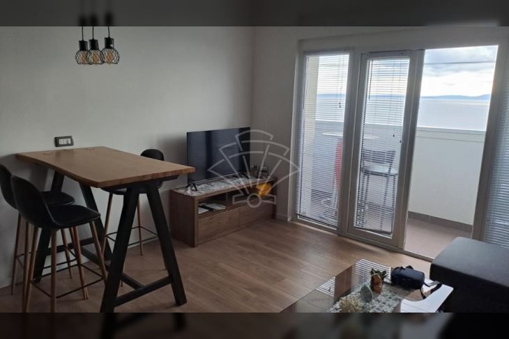 Stan u zgradi, Najam, Rijeka, Zapad