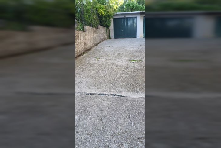 Garaža, Najam, Rijeka, Istok Garaža, Najam, Rijeka, Istok
