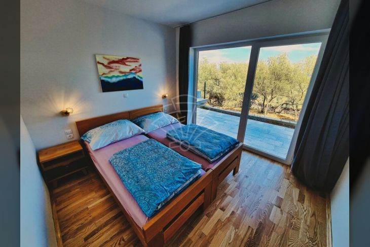 Vila, Prodaja, Raša, Ravni Vila, Prodaja, Raša, Ravni