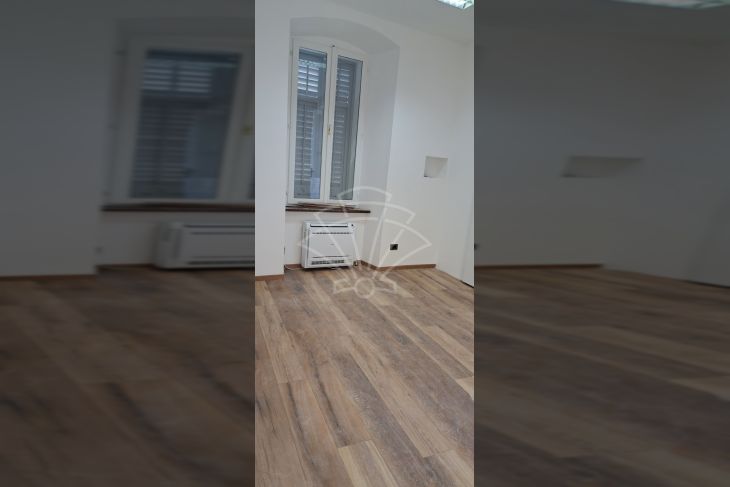 Firma, Najam, Rijeka, Centar Firma, Najam, Rijeka, Centar