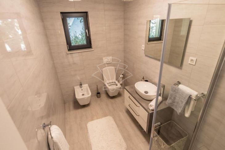 Stan u vili, Prodaja, Opatija - Okolica, Pobri Stan u vili, Prodaja, Opatija - Okolica, Pobri