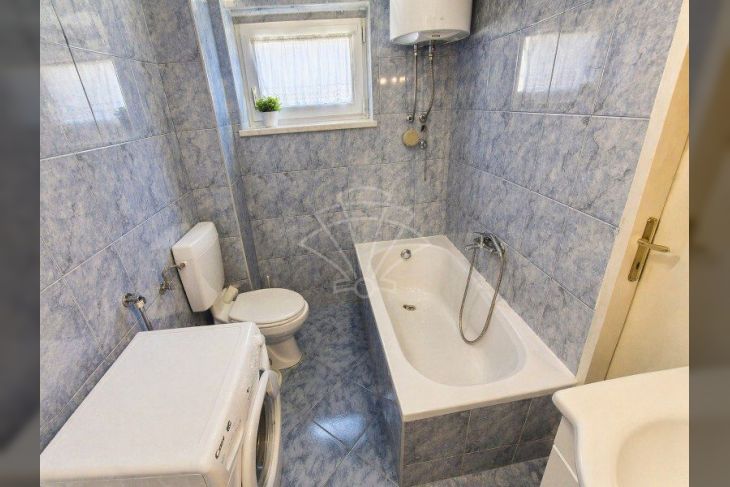 Stan u zgradi, Prodaja, Rijeka, Istok