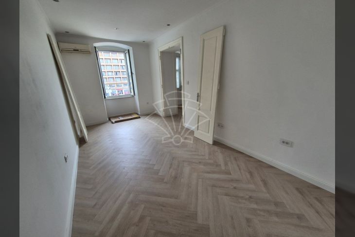 Ured, Najam, Rijeka, Centar