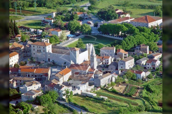 Poljoprivredno zemljište, Prodaja, Svetvinčenat, Čabrunići Poljoprivredno zemljište, Prodaja, Svetvinčenat, Čabrunići