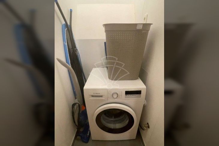 Stan u zgradi, Najam, Rijeka, Centar