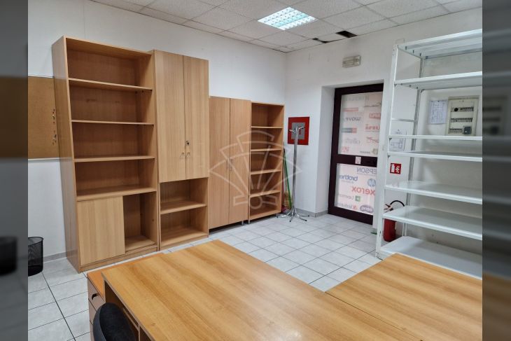 Ured, Najam, Rijeka, Rijeka Ured, Najam, Rijeka, Rijeka