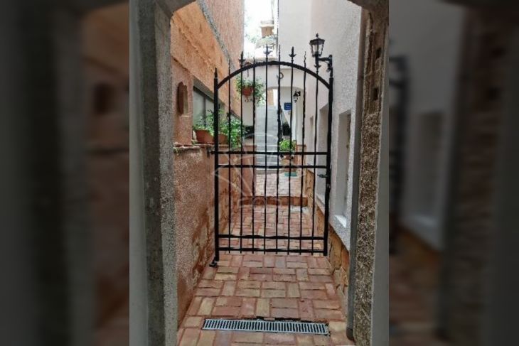 Stan u starijoj zgradi, Prodaja, Rovinj, Rovinj