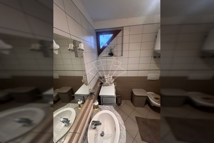 Stan u kući, Prodaja, Malinska-dubašnica, Malinska