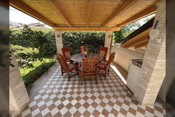 Apartmanska kuća, Prodaja, Medulin, Pomer Apartmanska kuća, Prodaja, Medulin, Pomer