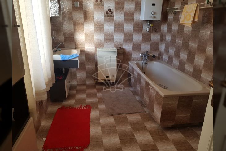 Vila, Prodaja, Rijeka, Istok Vila, Prodaja, Rijeka, Istok