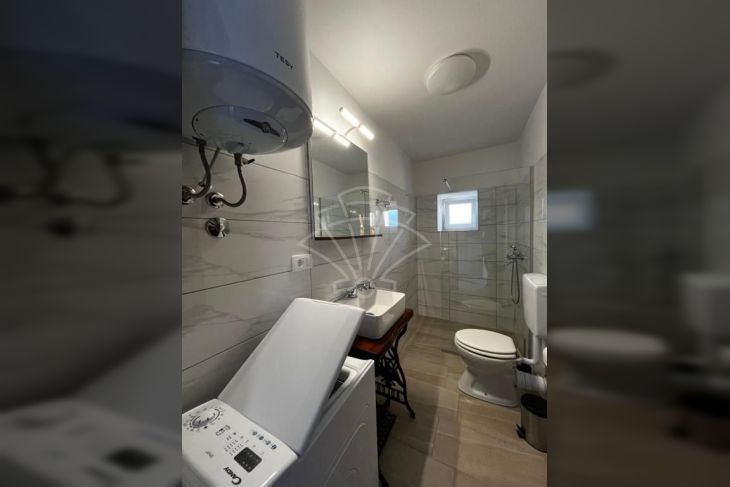 Apartmanska kuća, Prodaja, Malinska-dubašnica, Oštrobradić Apartmanska kuća, Prodaja, Malinska-dubašnica, Oštrobradić