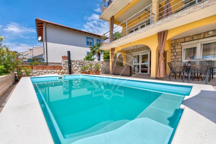 Apartmanska kuća, Prodaja, Crikvenica, Dramalj Apartmanska kuća, Prodaja, Crikvenica, Dramalj