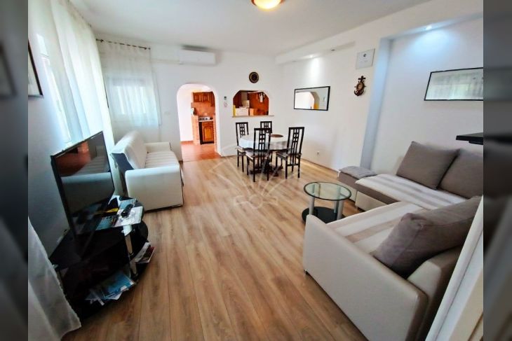 Stan u starijoj zgradi, Prodaja, Rovinj, Rovinj