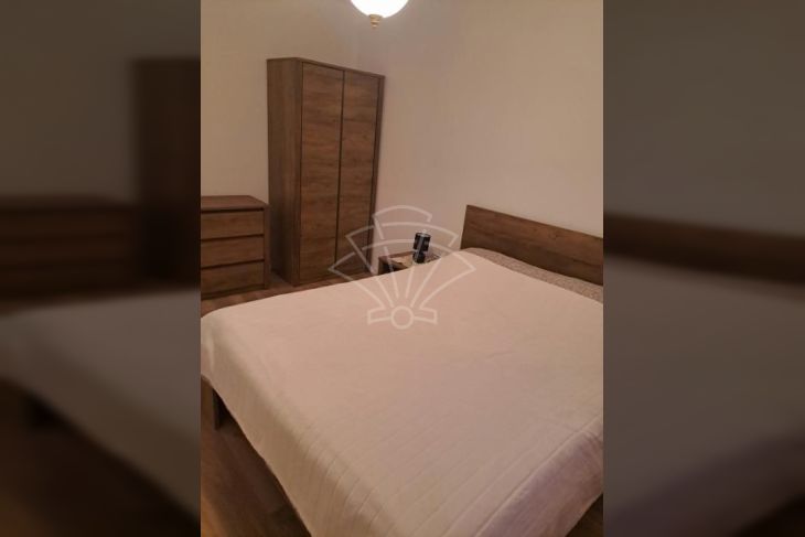 Stan u zgradi, Najam, Rijeka, Zapad