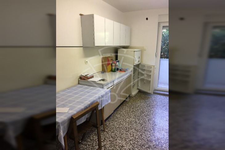 Stan u zgradi, Najam, Rijeka, Istok Stan u zgradi, Najam, Rijeka, Istok