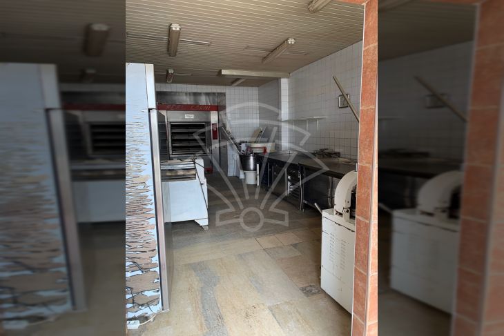 Proizvodni pogon, Prodaja, Pula, Pula Proizvodni pogon, Prodaja, Pula, Pula