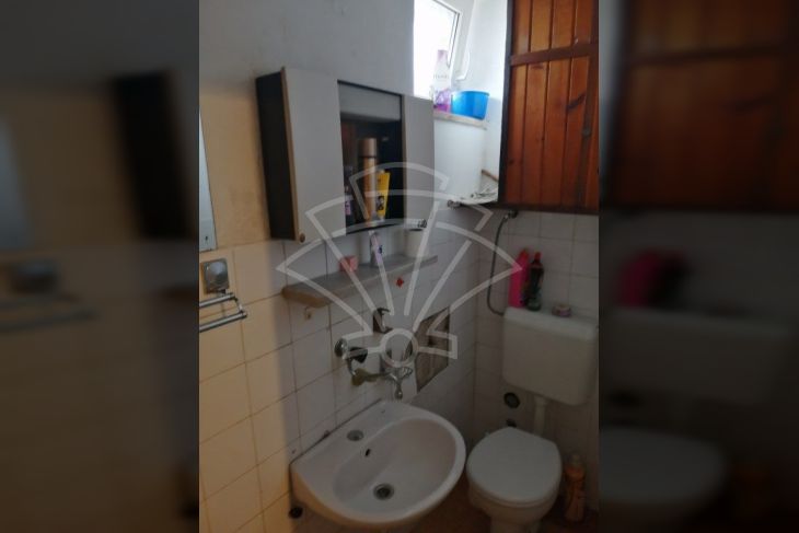 Stan u zgradi, Najam, Rijeka, Zapad Stan u zgradi, Najam, Rijeka, Zapad