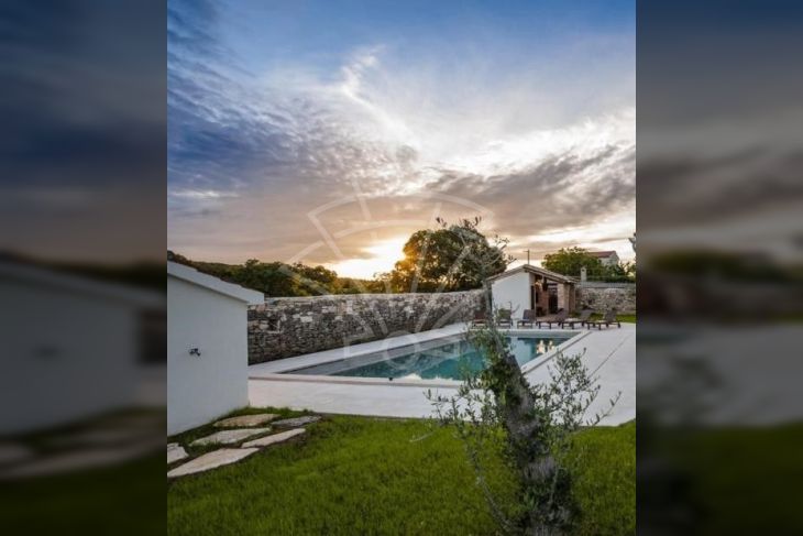Samostojeća kuća, Prodaja, Bale, Krmed Samostojeća kuća, Prodaja, Bale, Krmed