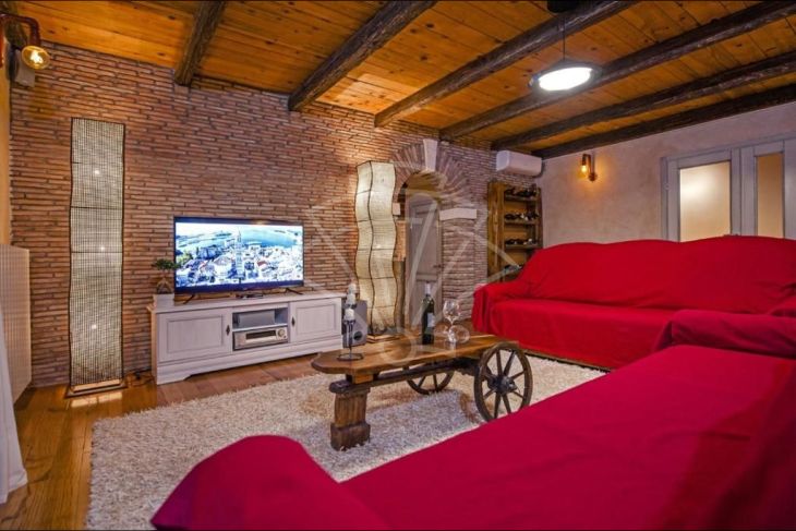 Samostojeća kuća, Prodaja, Bale, Krmed Samostojeća kuća, Prodaja, Bale, Krmed