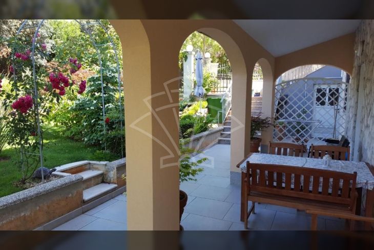 Apartmanska kuća, Prodaja, Medulin, Banjole Apartmanska kuća, Prodaja, Medulin, Banjole
